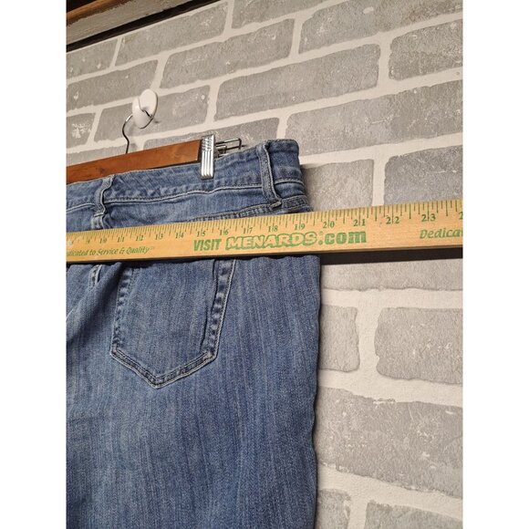 TORRID‎ Women's Distressed Floral Embroidered BoyFriend  Jeans Size 14R - Picture 7 of 8